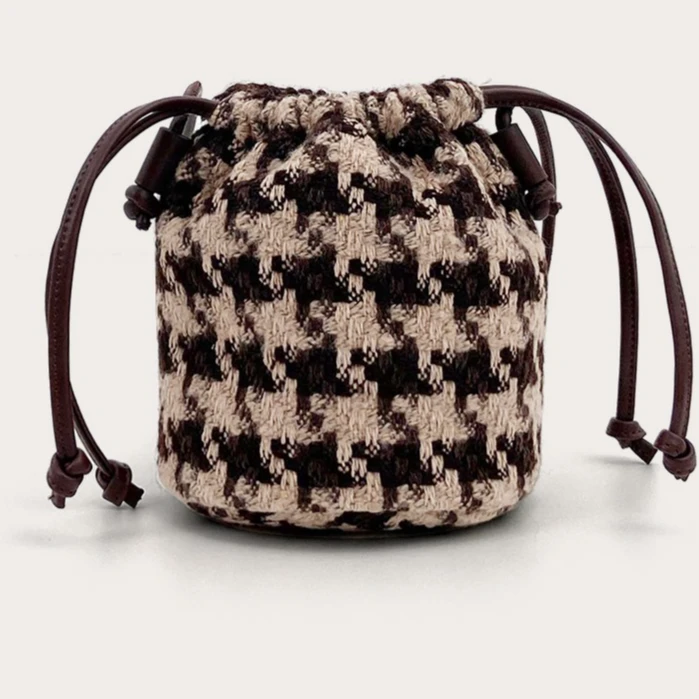 稻草人2025新款千鸟格时尚休闲抽绳肩包单肩百搭潮流女士斜挎包