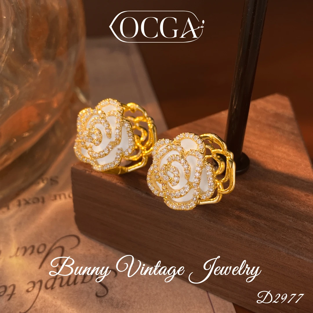 D2977 法★【镂空玫瑰】 OCGA 欧斯伽斯 耳环