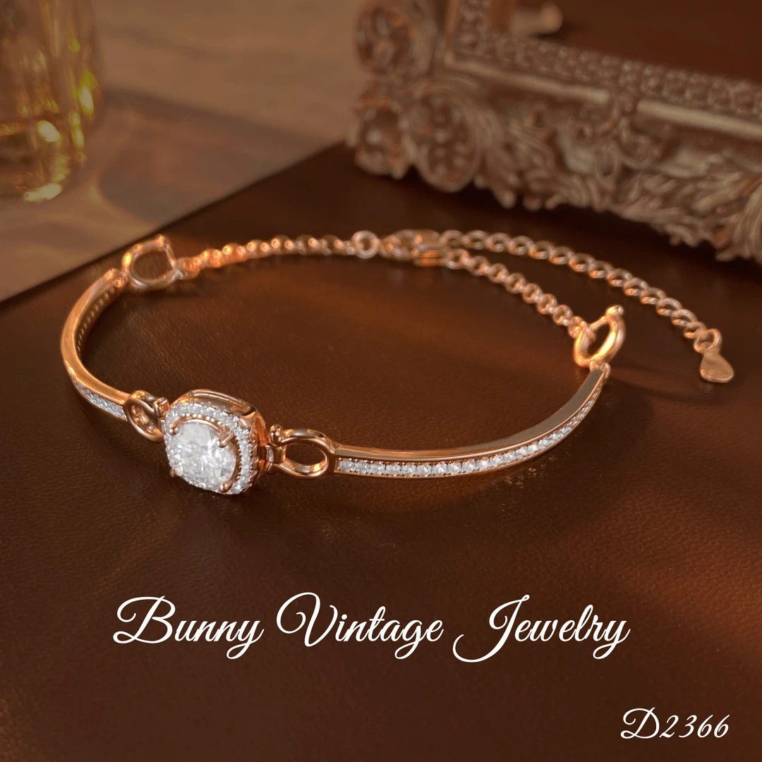 925银莫桑石手镯 D2366 法 ★【巴黎盛典】ALUONI 爱洛尼 手镯