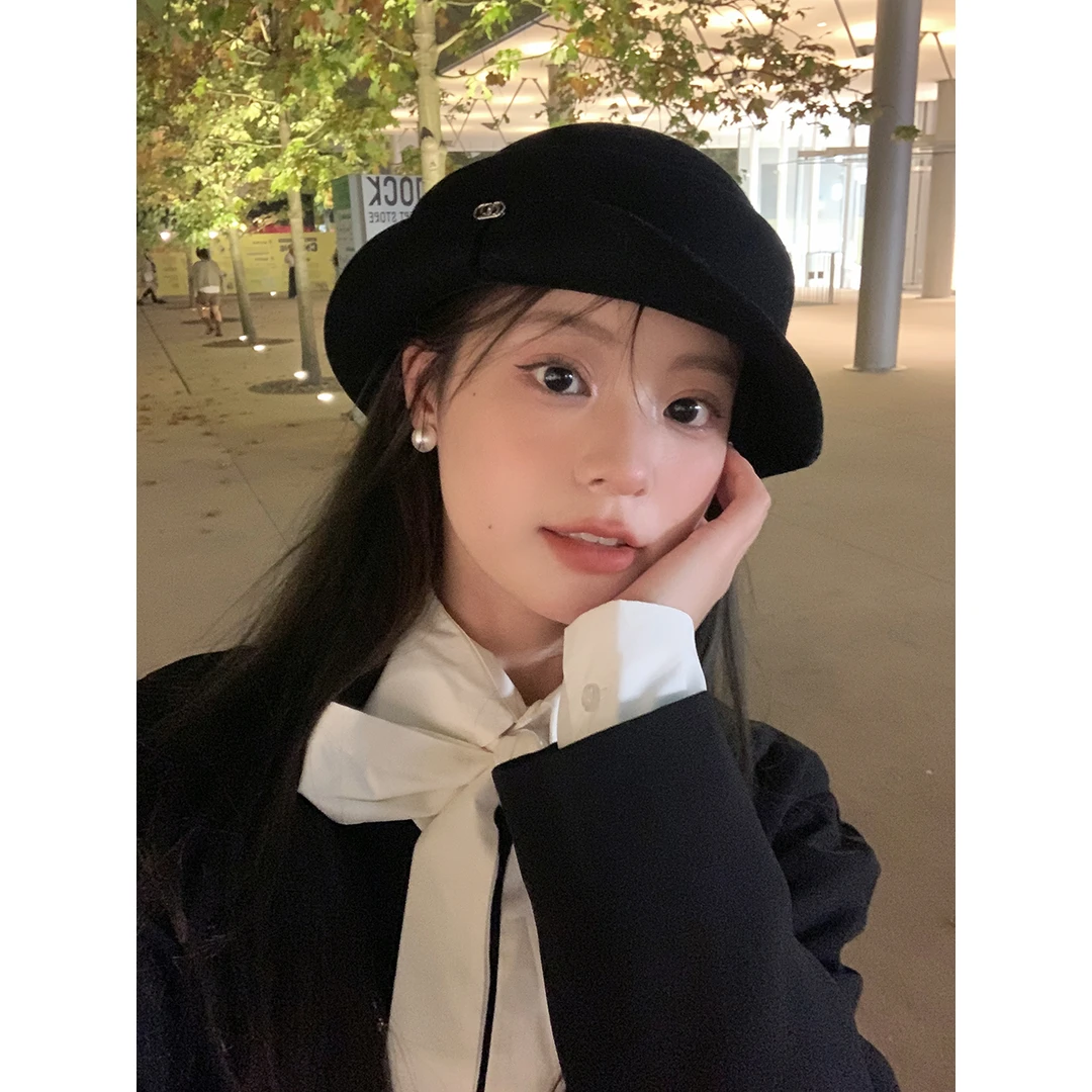 羊毛帽子女秋冬季法式赫本风盆帽气质高级感礼帽卷边空姐帽山帽