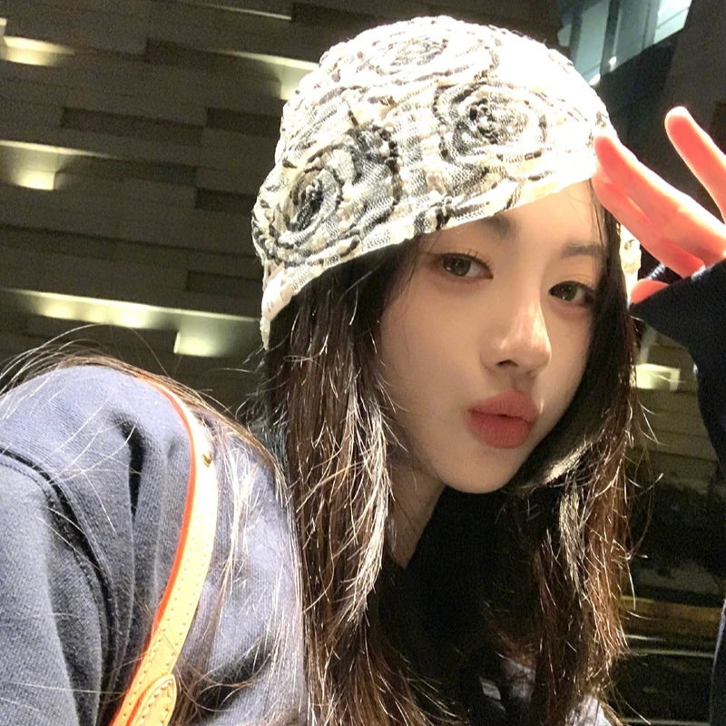 鞠婧祎同款韩国小众设计玫瑰花蕾丝冷帽女古早亚文化y2k包头帽子