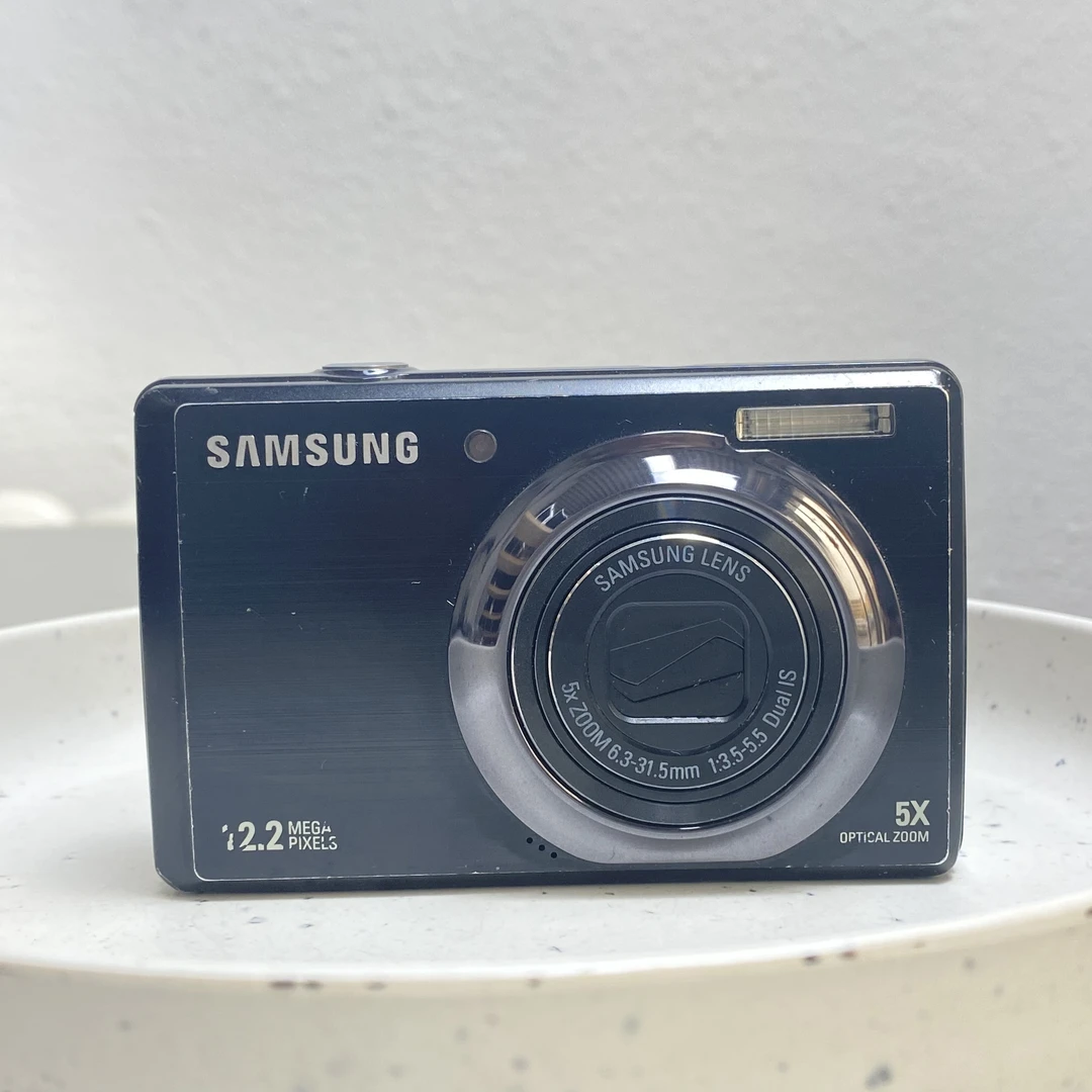 9新 Samsung/三星 三星pl65 1200万像素5倍变焦数码ccd