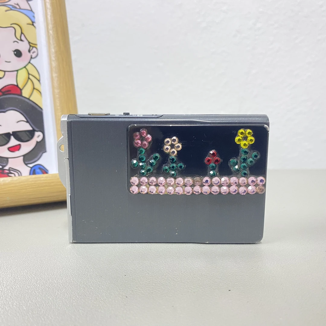 9新 Sony/索尼 索尼T7数码相机 人像奶油肌 二手商品售出no退换