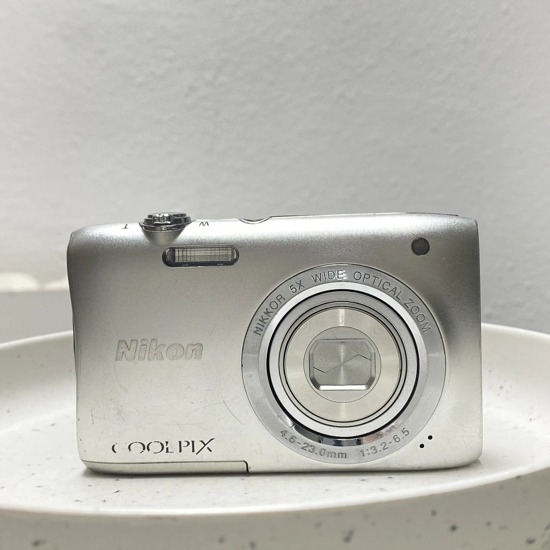 9新 Nikon/尼康 尼康S2900日版2000万像素5倍变焦数码ccd