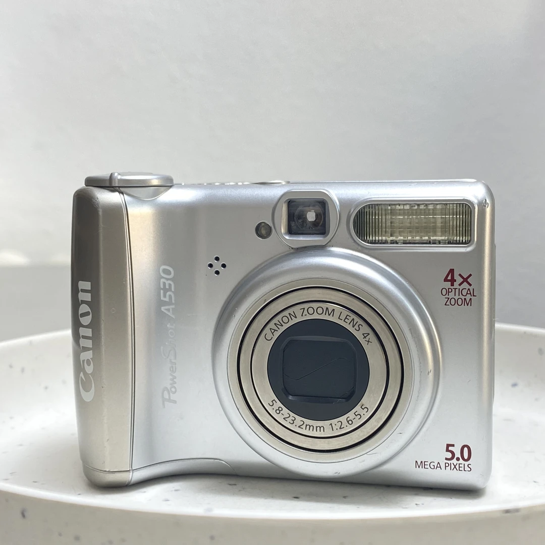 95新 Canon/佳能 佳能A530自备2节5号电池500万像素4倍变焦ccd