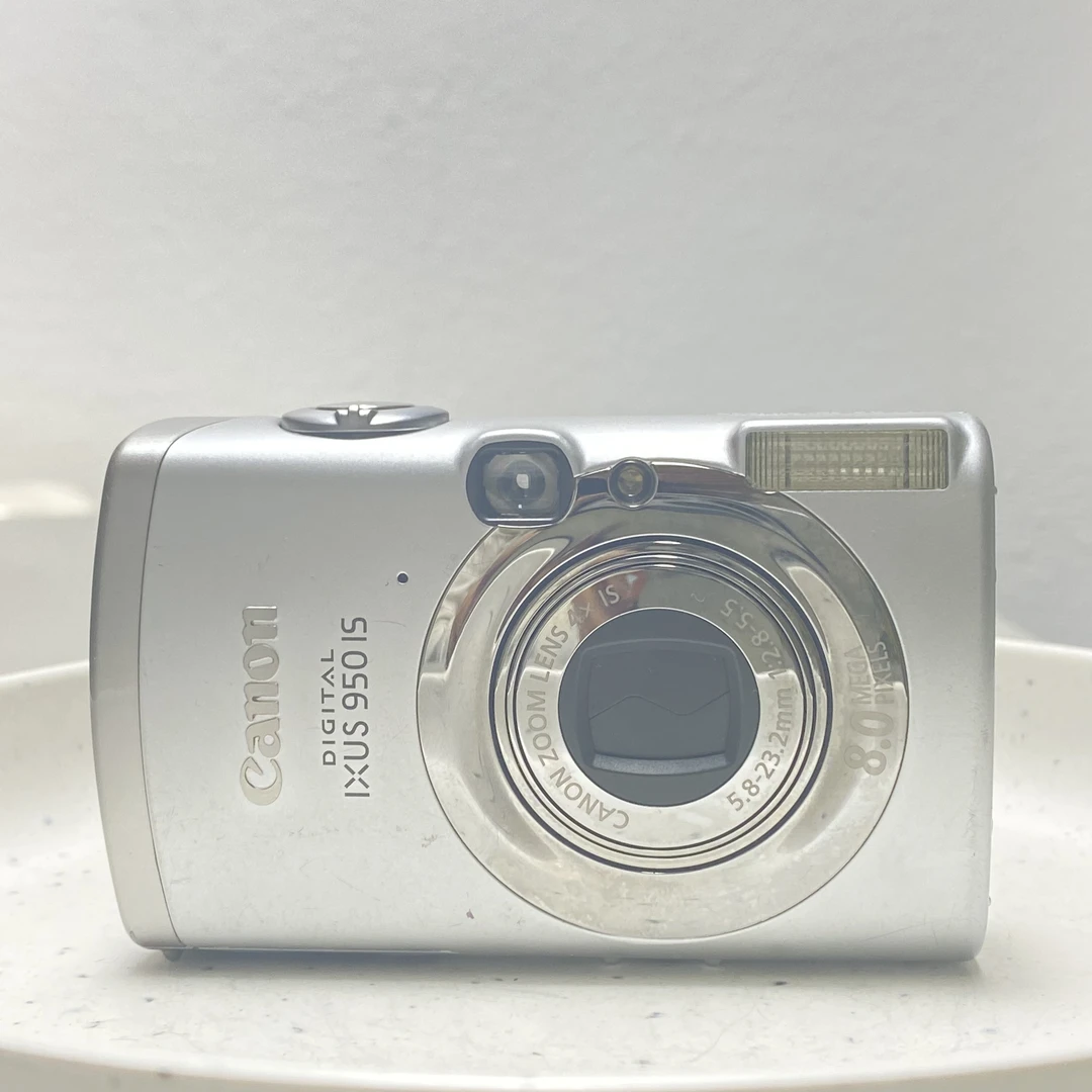 9新 Canon/佳能 佳能Ixus950 800万像素4倍变焦数码ccd