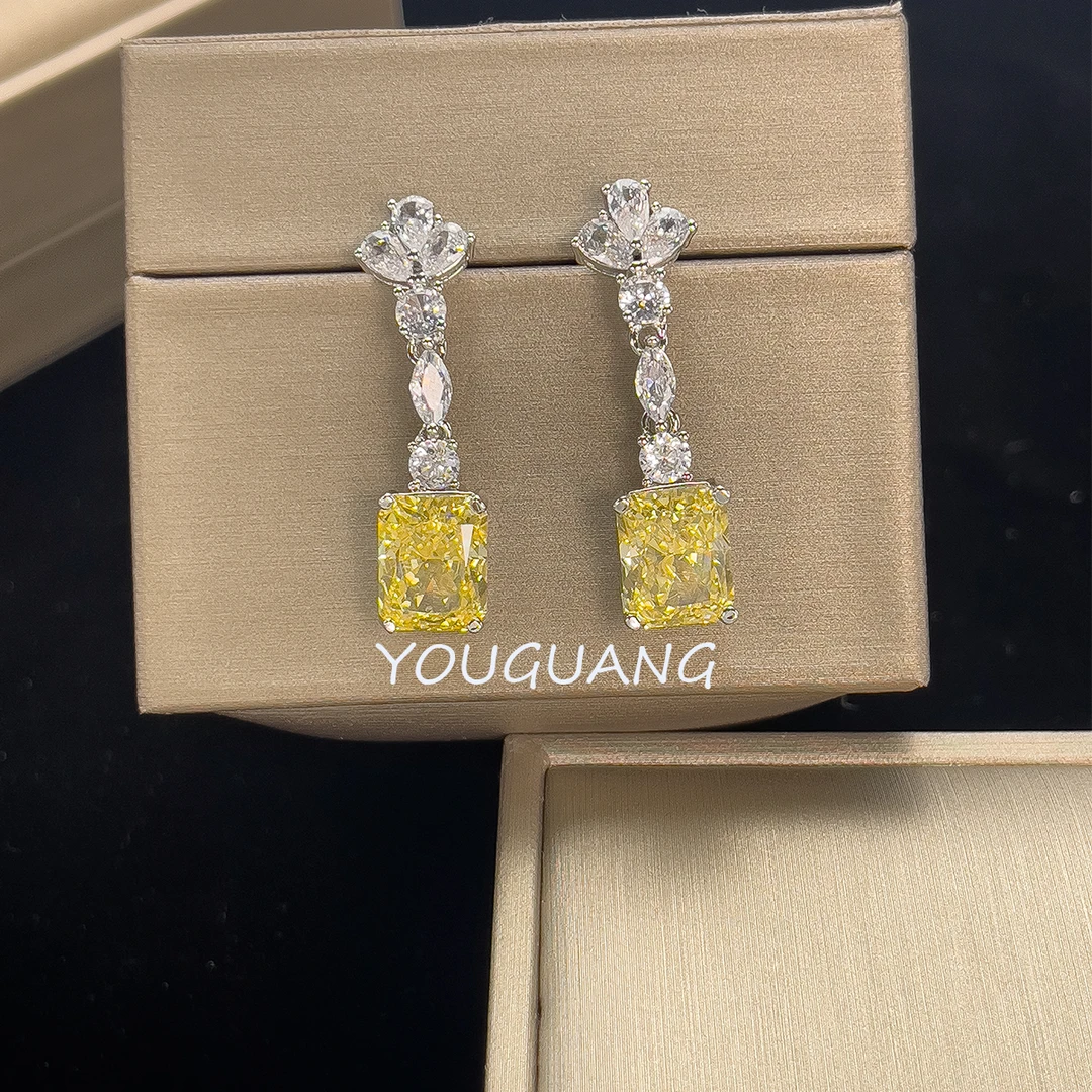 【有光饰品】690 时尚黄色长方耳坠 耳饰精致款