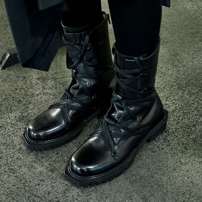 日着原创设计女鞋秋冬季时尚百搭黑色中筒真皮马丁靴子女21D0370X