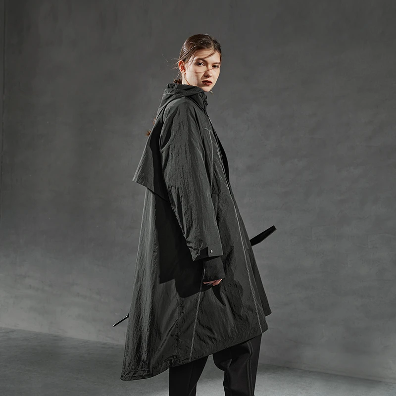 日着原创设计女装冬季宽松黑色连帽A字斗篷式风衣羽绒服 RC8420Y1