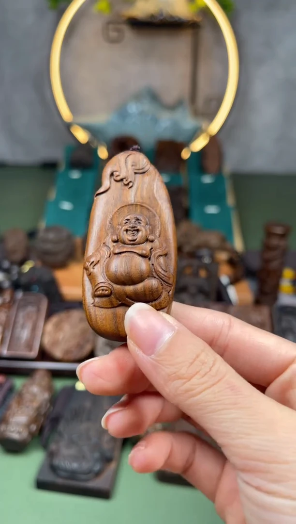 【闪购商品】香木新款随型坐弥勒6.88