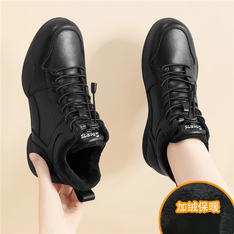 真皮爆款妈妈鞋2024新款冬季加绒棉鞋运动休闲板鞋平底黑色小皮鞋