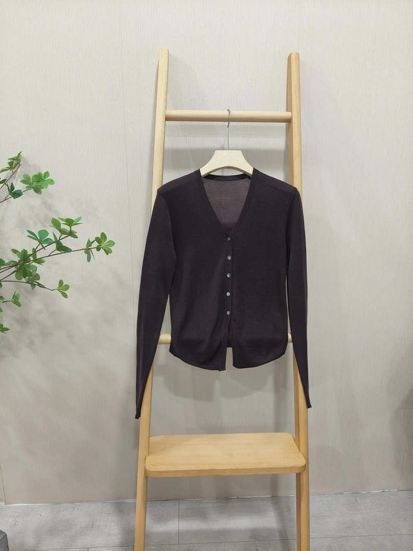 【Hua】726早秋通勤简约百搭V领打底针织开衫