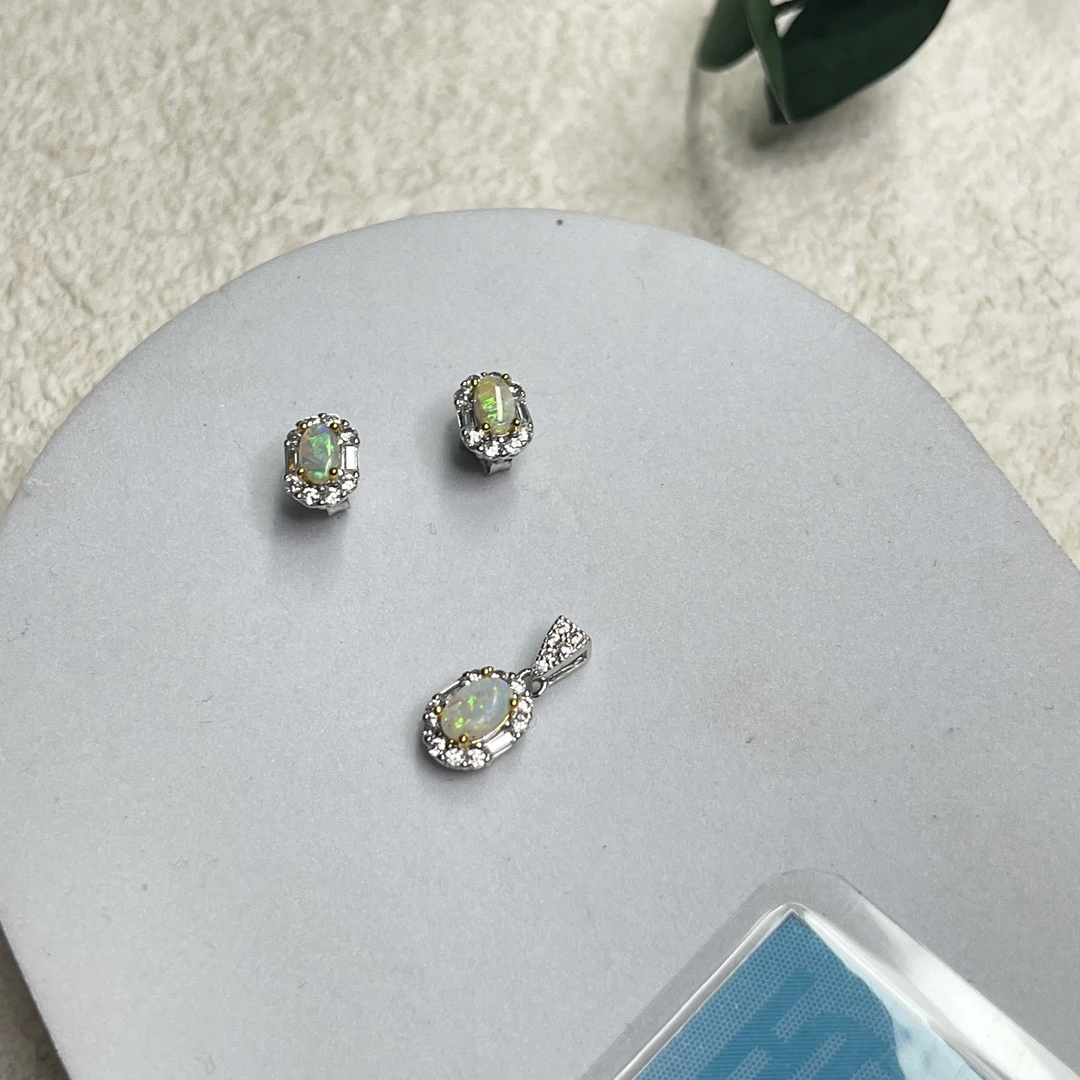 全新未使用  【六六中古】孤品s925欧泊吊坠耳钉套装at553