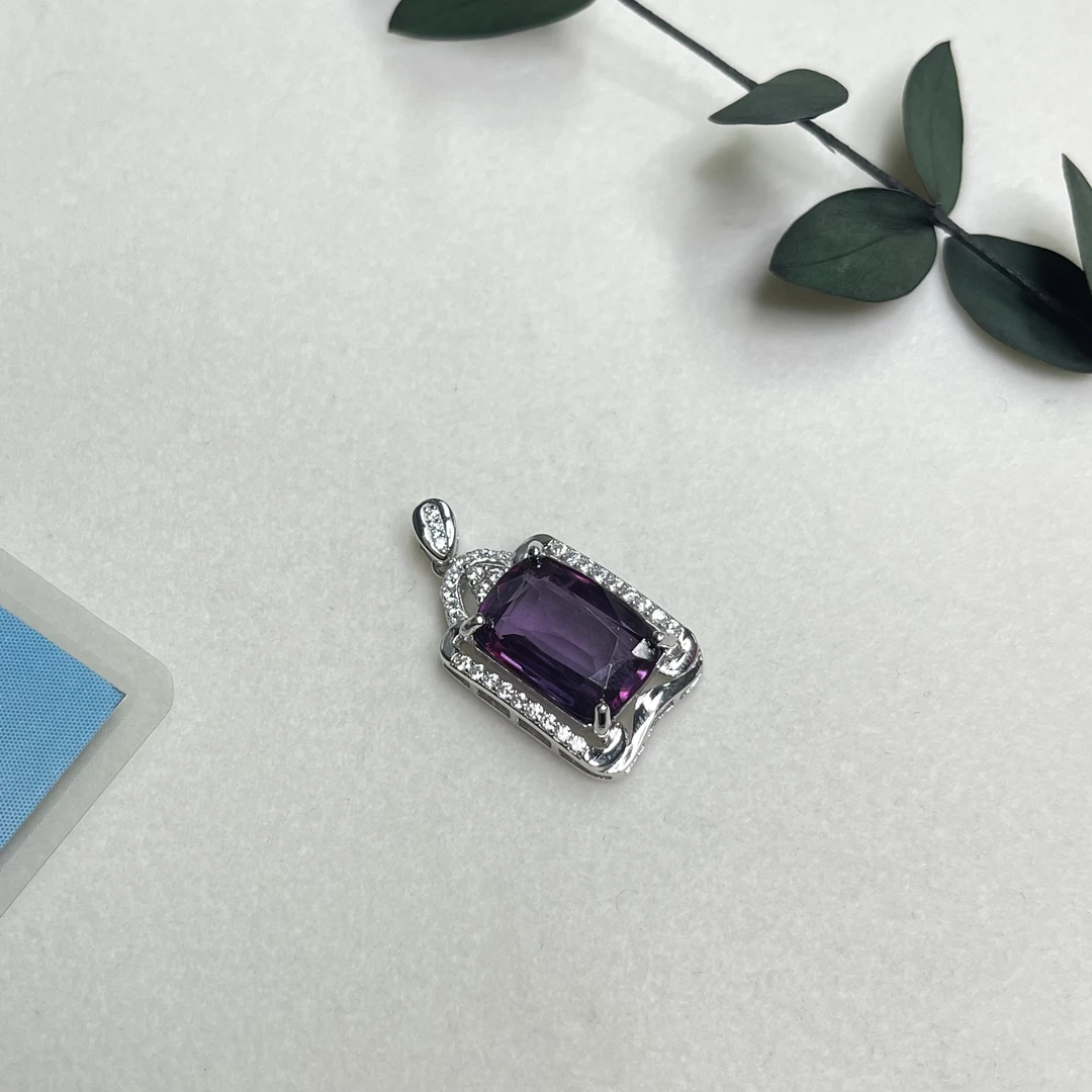 全新未使用  【六六中古】孤品s925合成蓝宝石吊坠aw9192