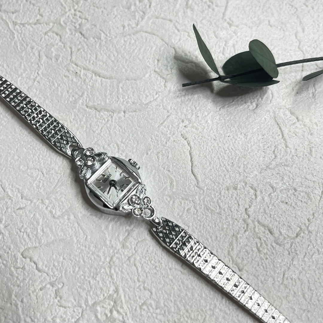 90新  【六六中古】孤品手表aa5622