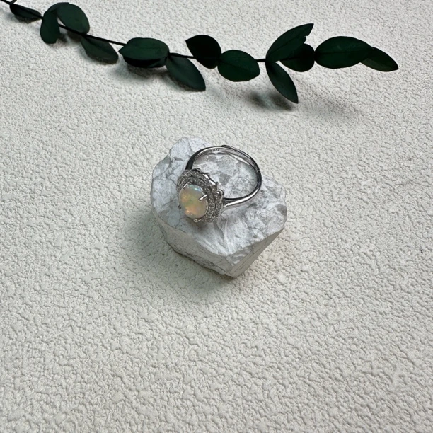 全新未使用  【六六中古】孤品复古简约欧泊S925银戒指aj3282