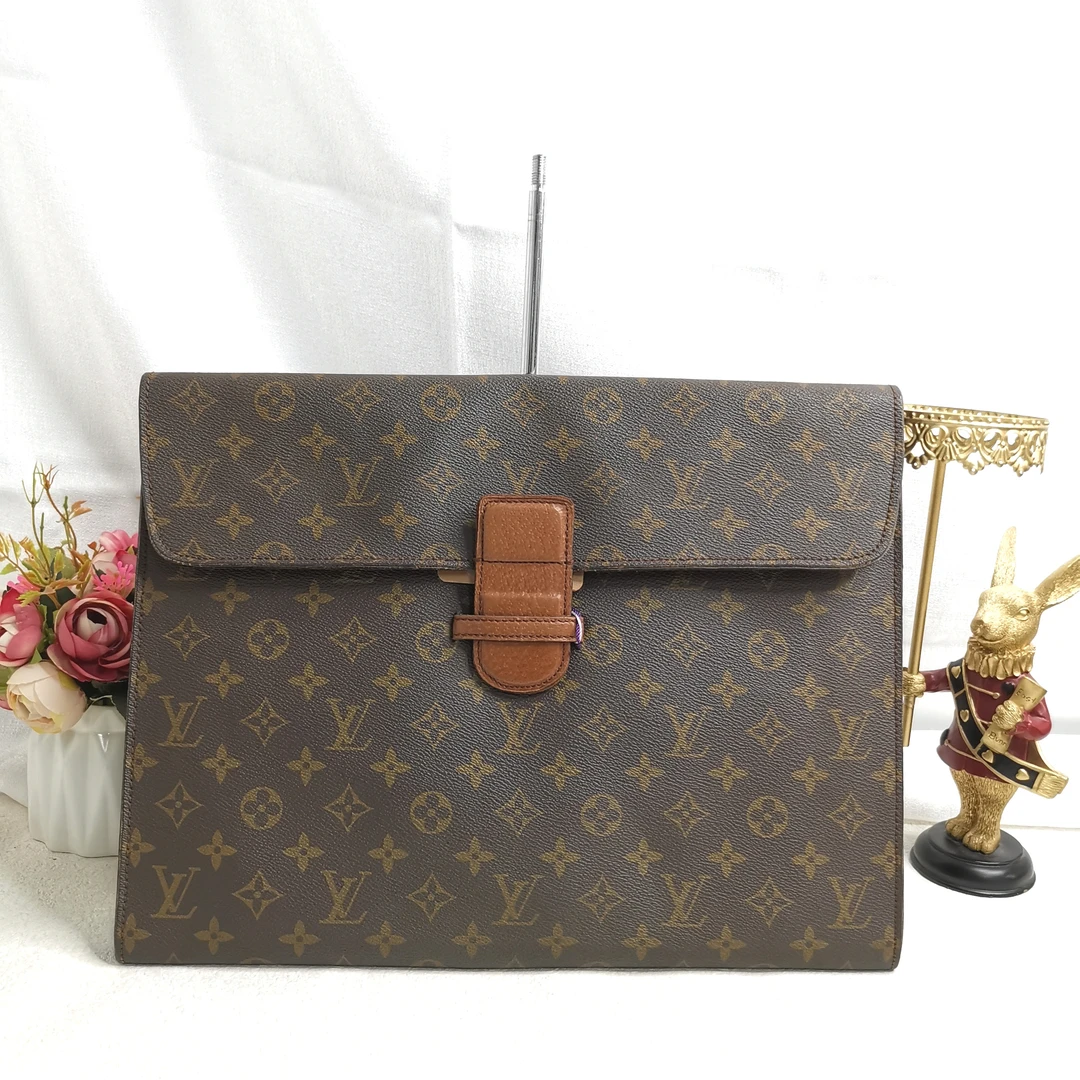 95新 LouisVuitton/路易威登 【六六中古】孤品cb039手拿包36*29