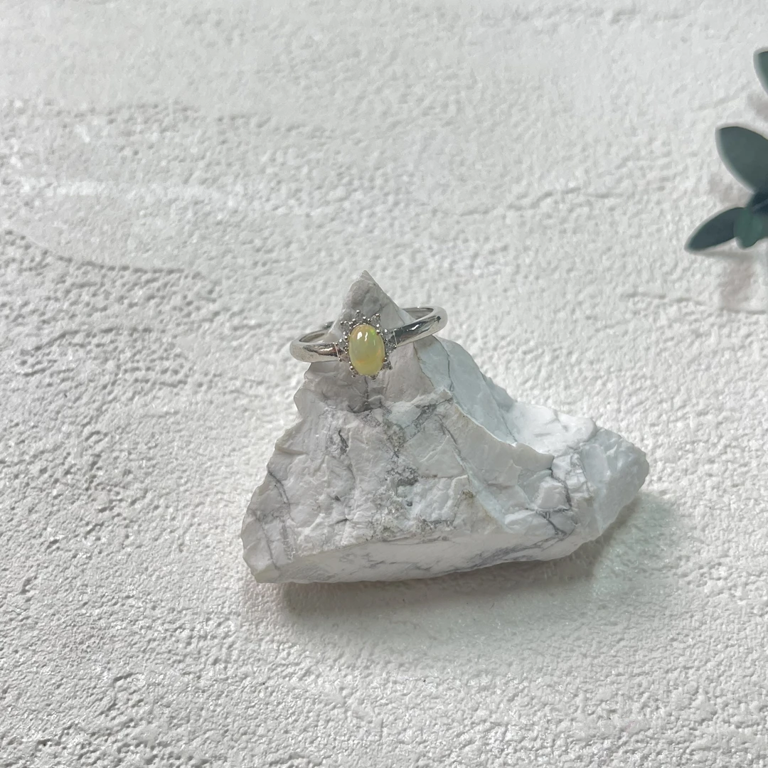 全新未使用  欧泊开口戒指bj1224