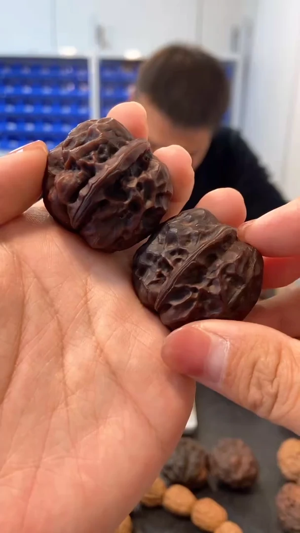 【闪购商品】文玩核桃把件水晶元宝35mm（一物一图）