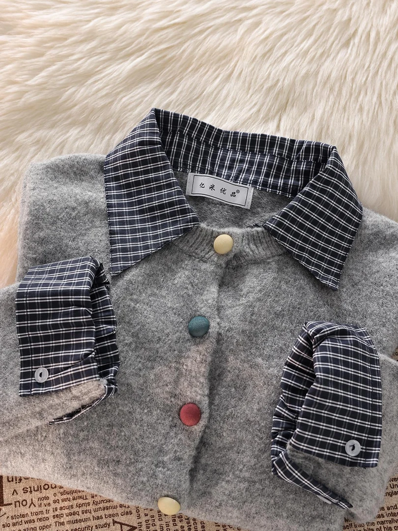 冬日小火炉~好看到犯规!灰色格子拼接针织开衫女假两件上衣冬季潮