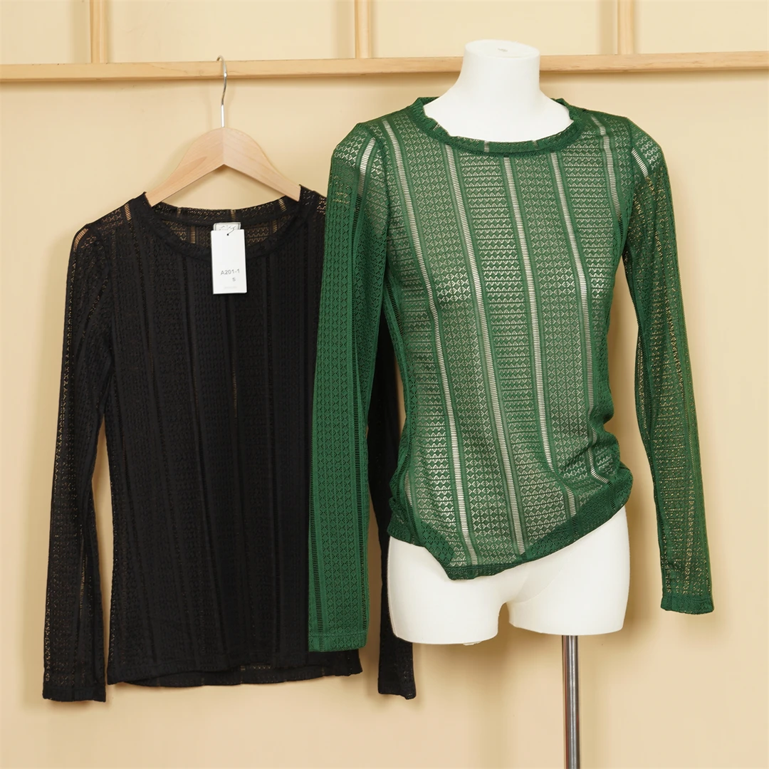 运动T恤女圆领长袖蕾丝镂空速干透气性感宽松显瘦休闲上衣A201