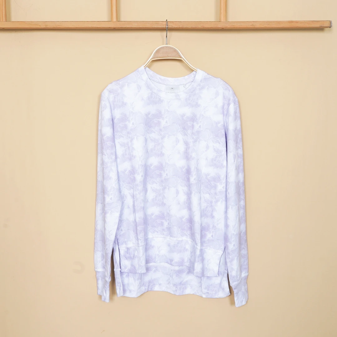 运动长袖T恤手感滑滑的圆领透气吸湿柔软舒适时尚休闲健身