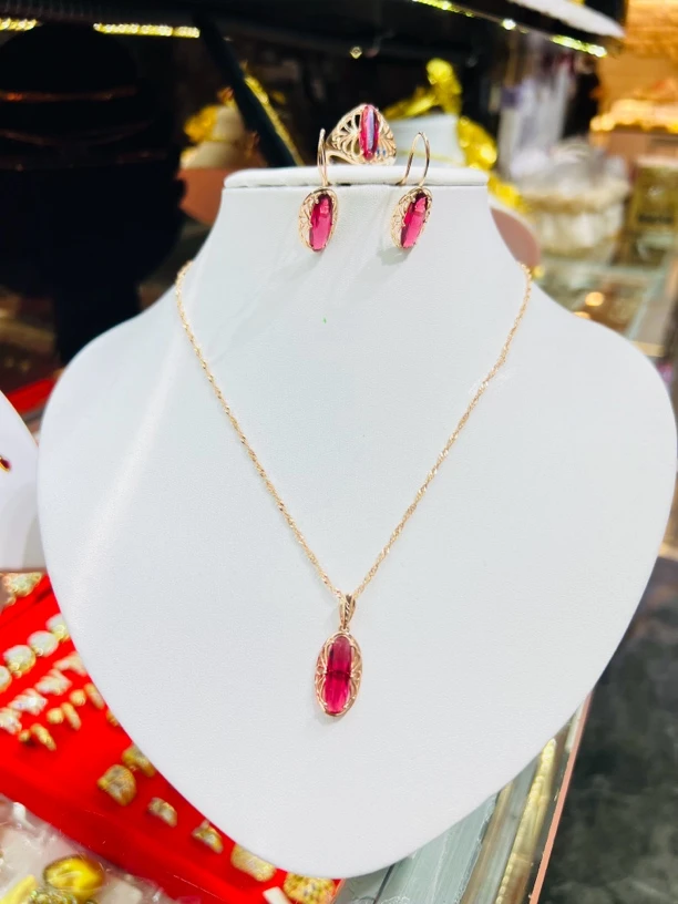 铜合金项链 项链吊坠时尚饰品首饰红色彩色精美金色精致