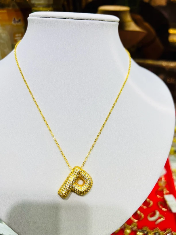 钛钢项链 太钢字母项链P金色精致百搭轻奢满钻