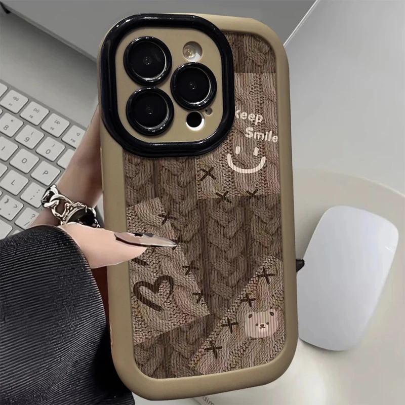 仙朵棕色毛衣熊适用iPhone15/14promax手机壳xr苹果13/12/11套