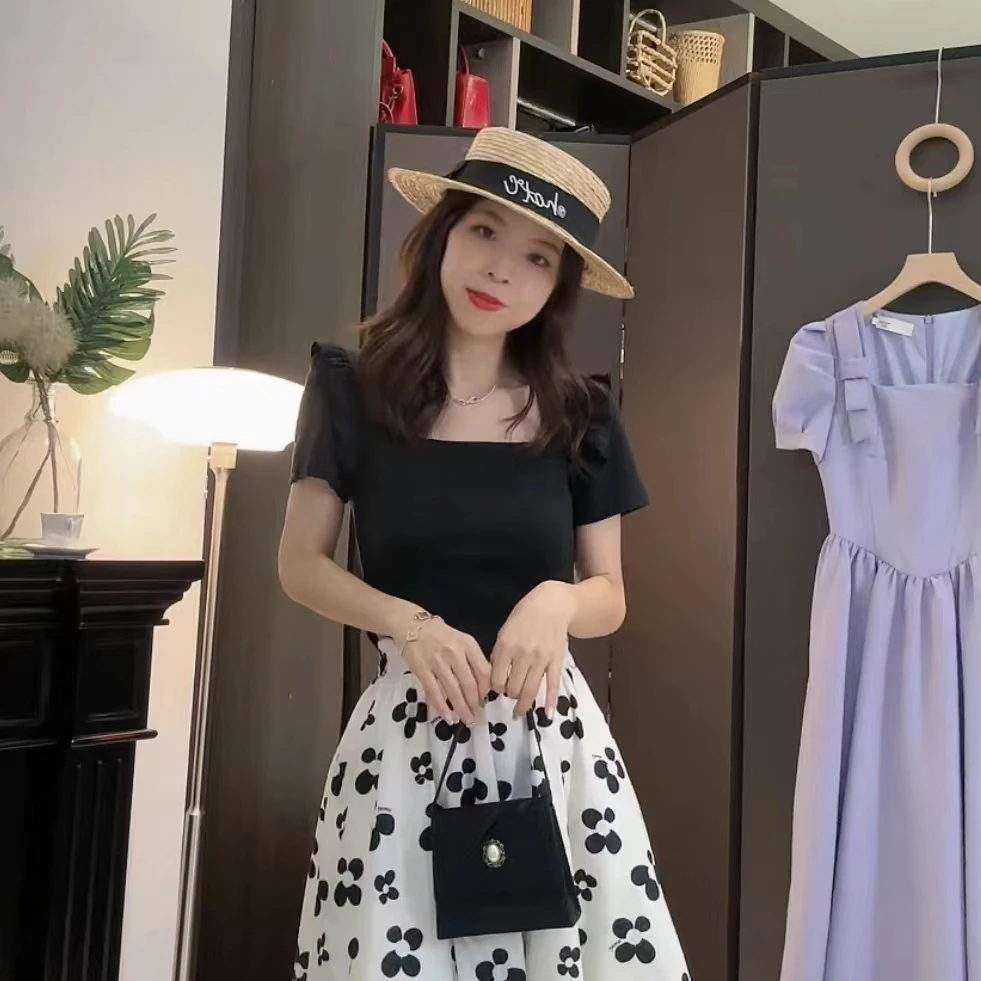 【孤品】【黑白棋】圆弧下摆设计感高腰上衣女夏季短袖T恤短款 230356