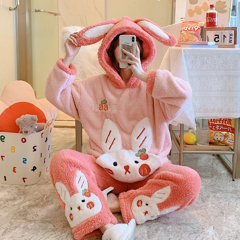 睡衣女士秋冬季韩版长毛绒加绒加厚学生可爱卡通珊瑚绒连帽家居服