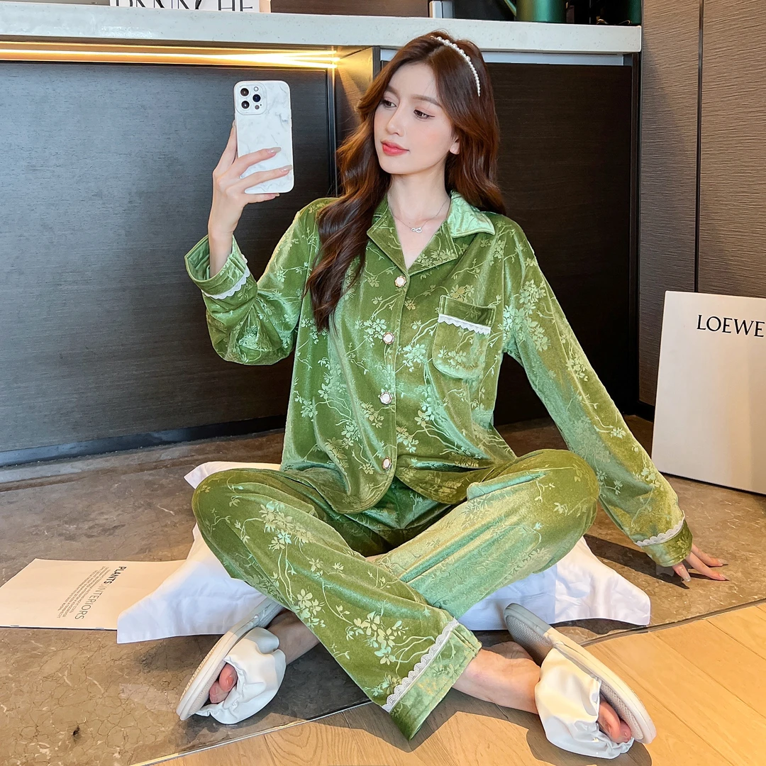 春秋新款金丝绒睡衣女冬季甜美开衫翻领高档纯欲风长袖家居服套装