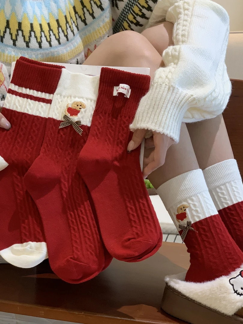 圣诞袜子女秋冬新款本命年红袜子百搭吸汗透气中筒袜