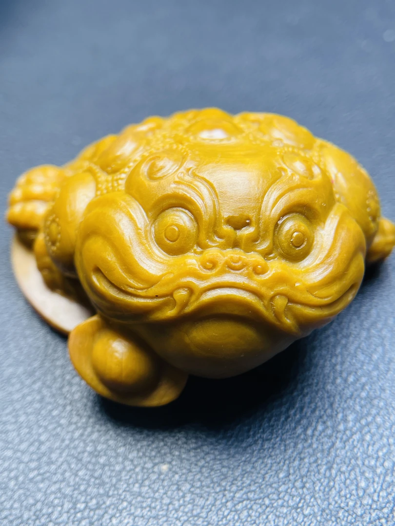 战国红玛瑙金蟾摆件手把件茶宠