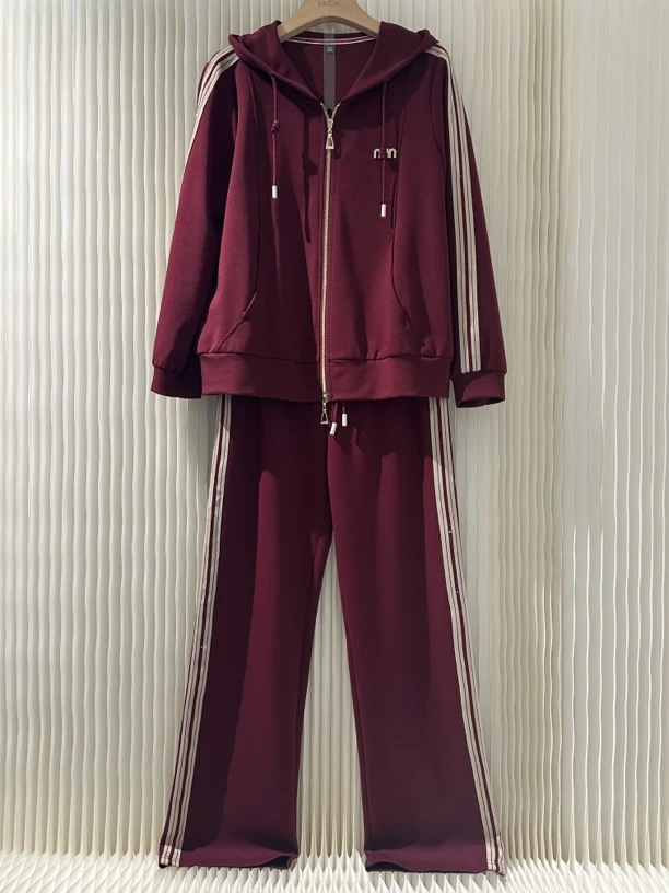 罗密欧安可拉红带帽开衫运动套装