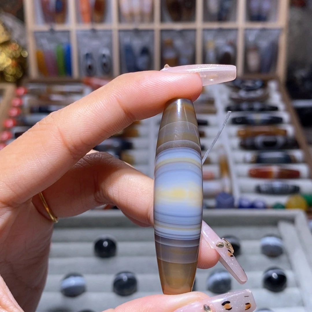 玛瑙/玉髓颈饰未镶嵌珠***?