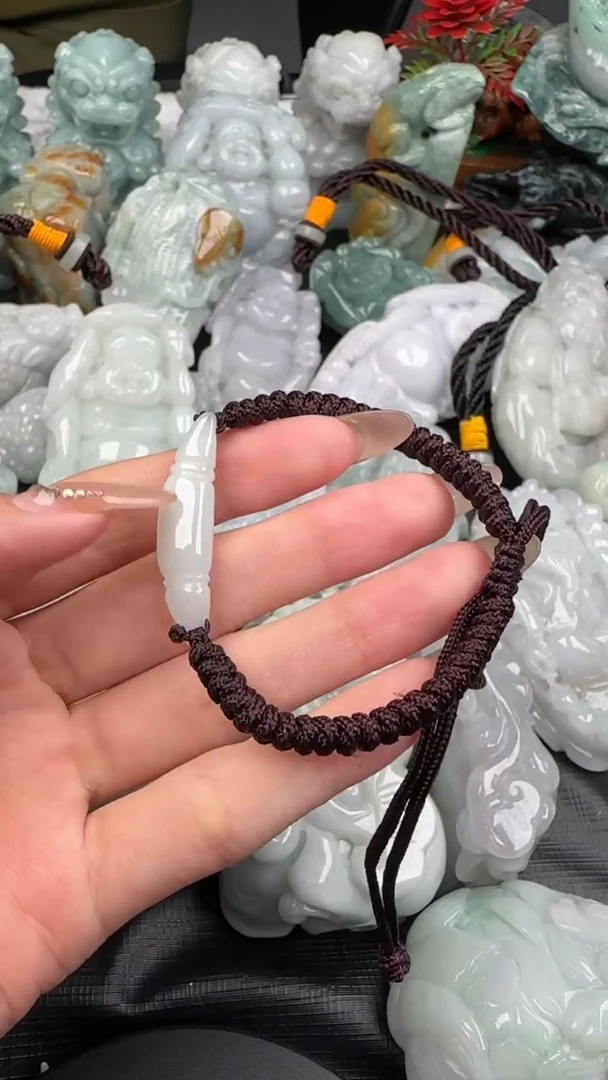 【闪购商品】翡翠挂件未镶嵌手绳
