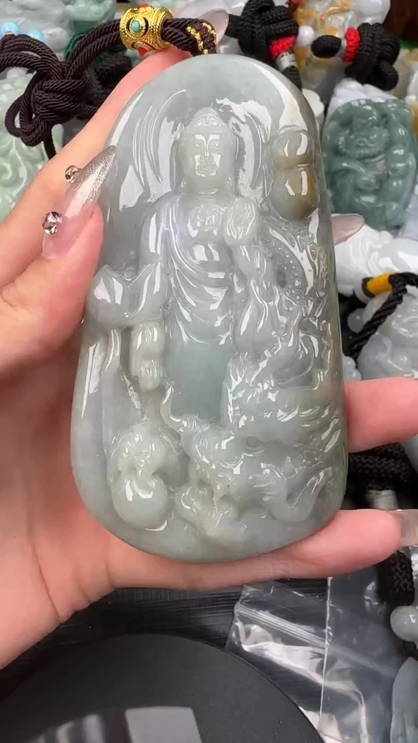 【闪购商品】翡翠挂件未镶嵌欧米
