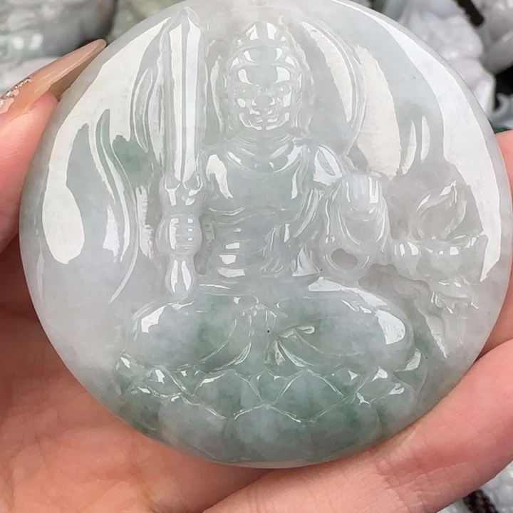 翡翠挂件未镶嵌不动明王