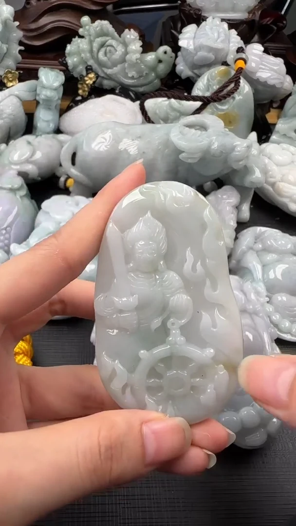 【闪购商品】翡翠挂件未镶嵌不动明皇