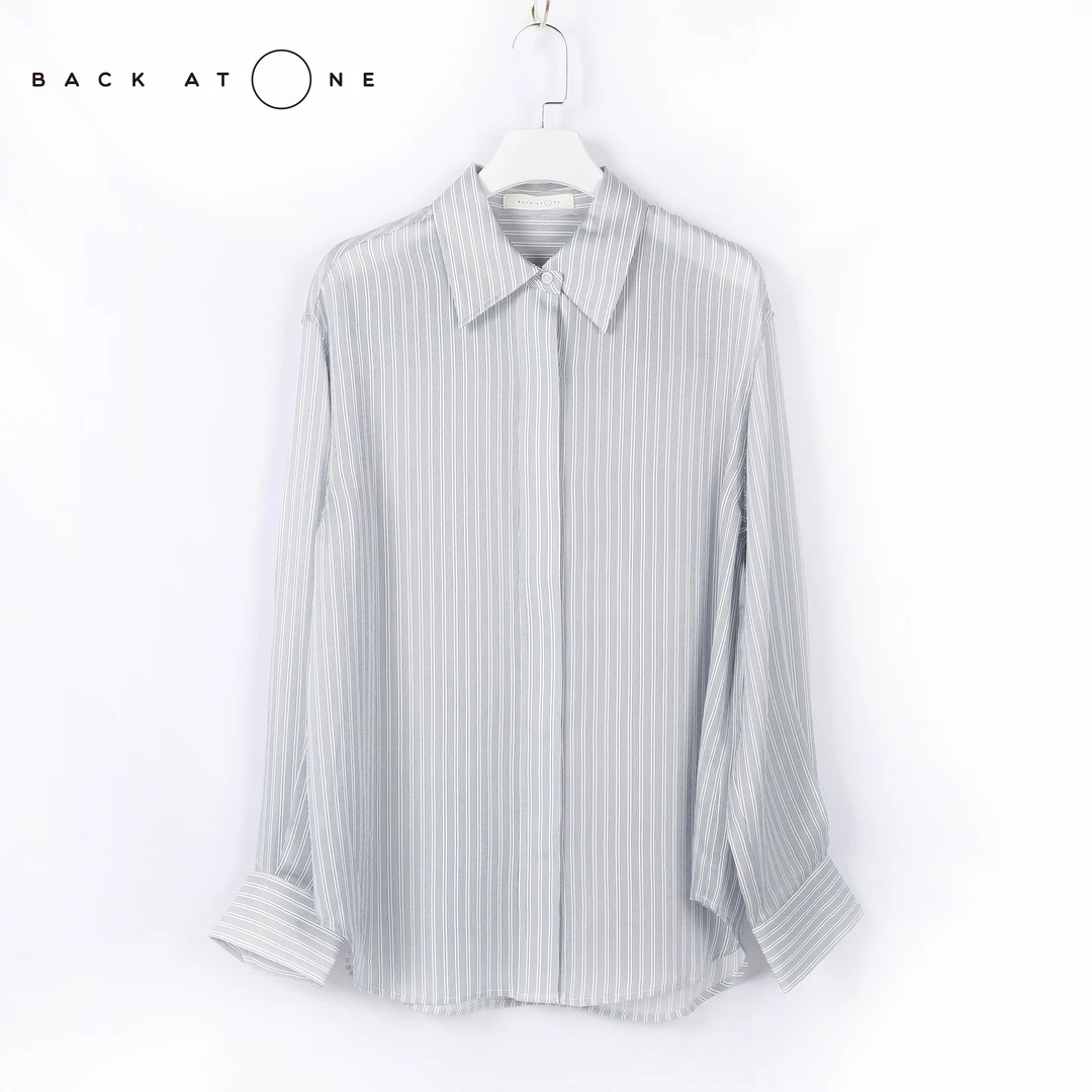 BackAtOne “夏天的风“飘逸乔其缎蓝白竖条纹长袖衬衣 B3SS-W187