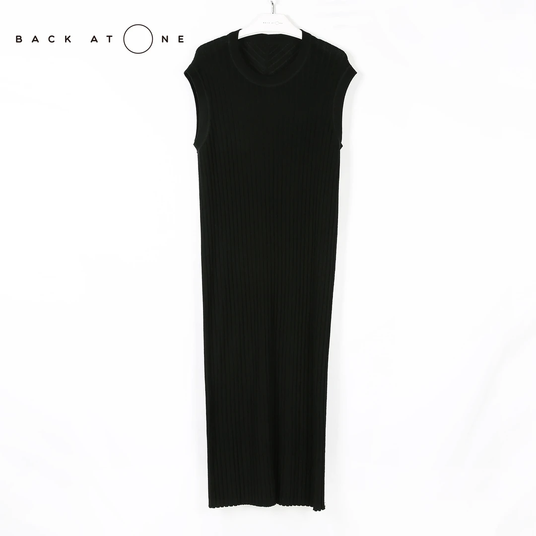 BackAtOne   “雅韵仙品”时尚修身显瘦无袖针织长裙 BDF-5AG070B-X