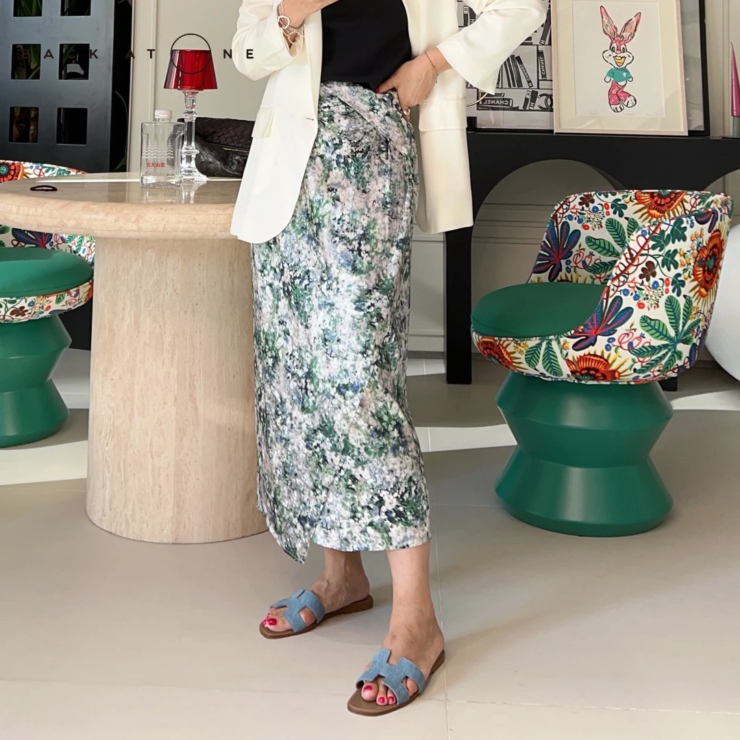 BackAtOne   “漫步生姿”夏薄气质款莫奈印花半身裙 BAO-23SS-B052