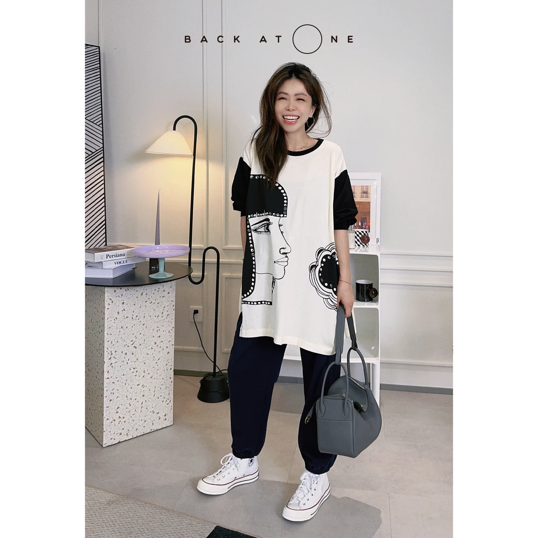 BackAtOne少女绘本”圆领文艺质感漫画印花长袖上衣 BES-1AA129K-K