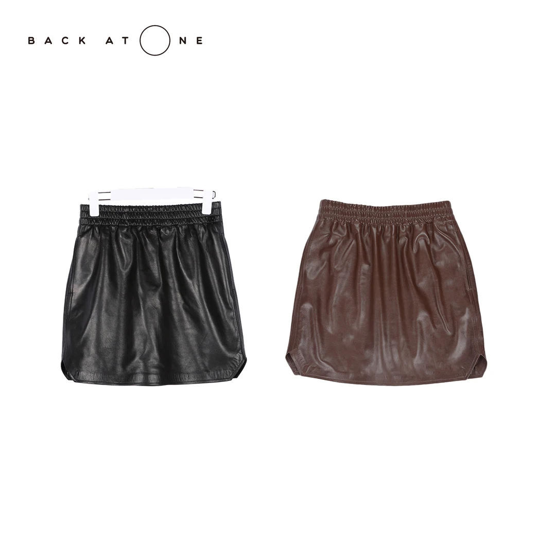 BackAtOne “b*v女孩”无涂绵羊皮黑色松紧腰皮短裙 BES-2FI142E-K