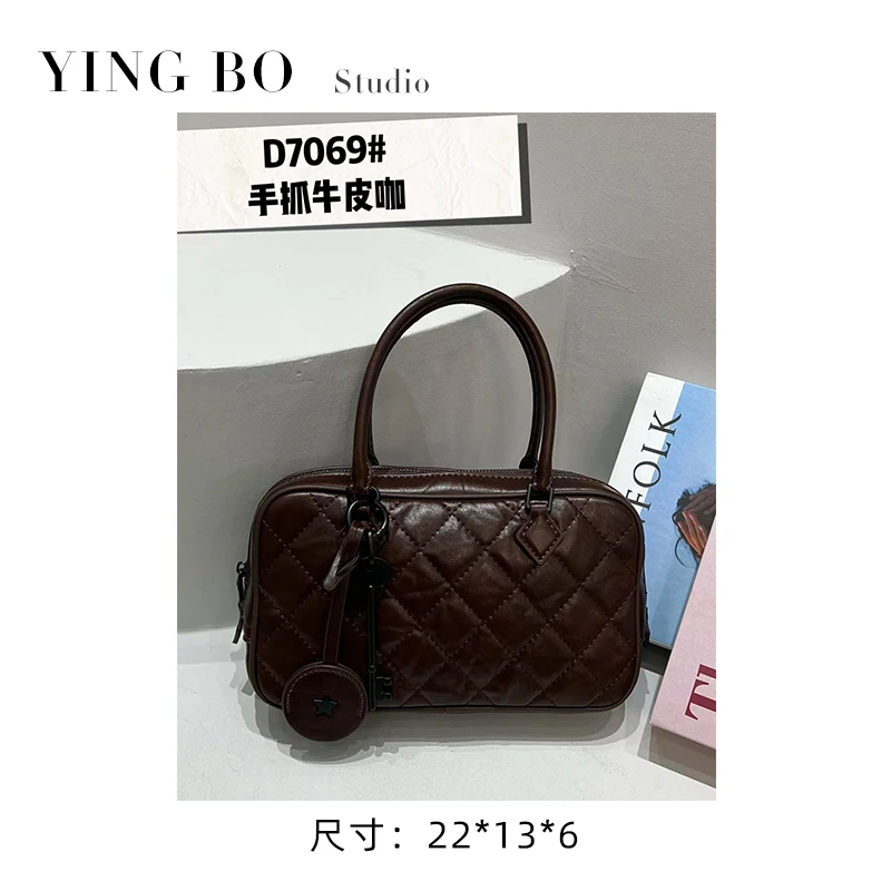 【英柏甄选】ZT-D7069-手抓牛皮咖 然与纯小众设计感单肩百搭女包