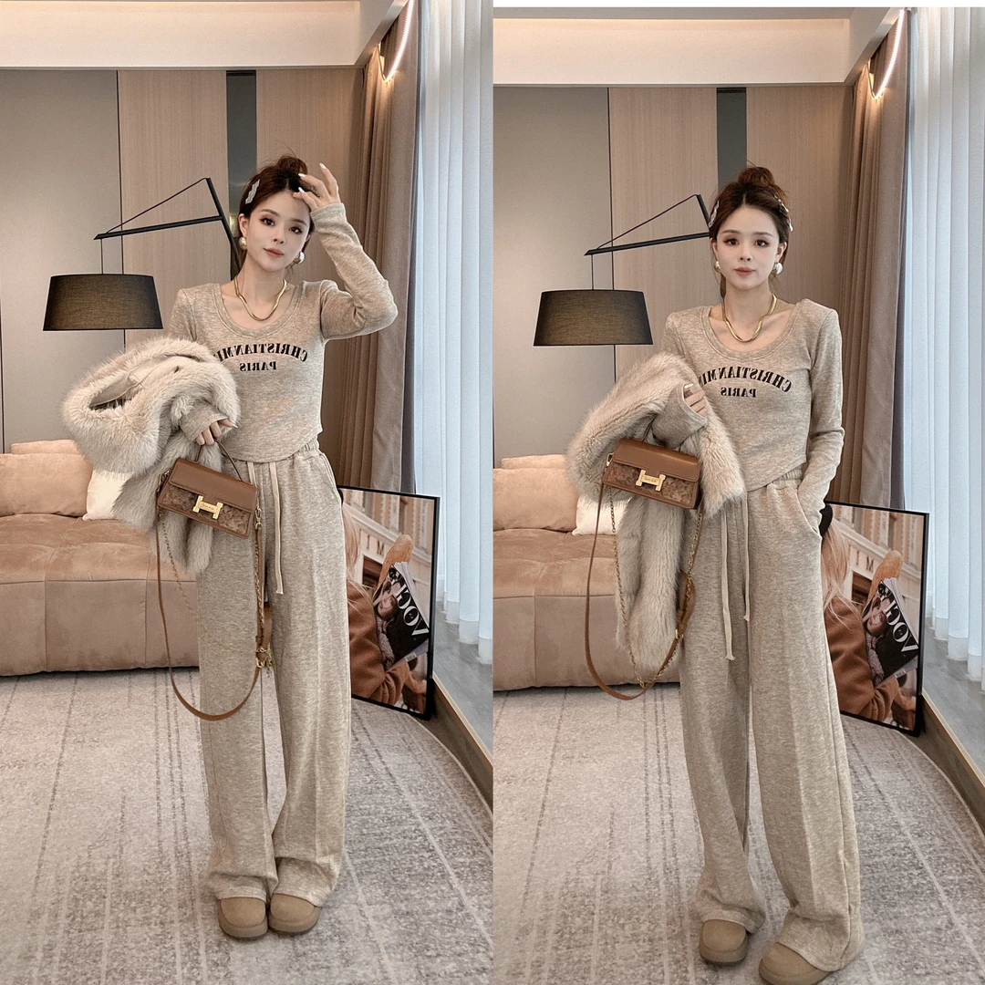 【晓溪服饰】2023冬季新款洋气时髦套装女慵懒风小个子两件套Y730