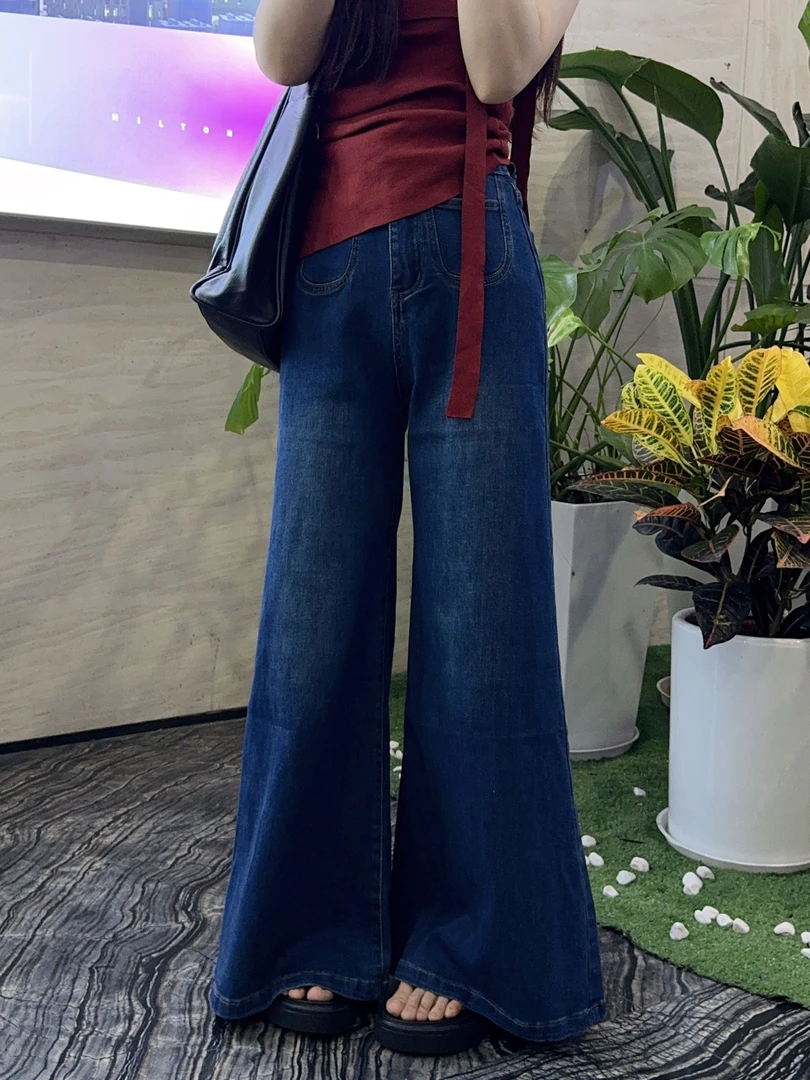 【晓溪服饰】2024早秋新款牛仔裤女双扣高腰宽松显瘦垂感喇叭裤2326