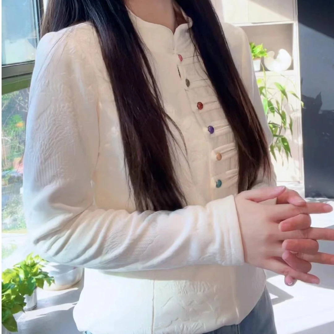 【君君家】秋冬百搭气质显瘦复古彩色扣半高领立领气质长袖提花上衣