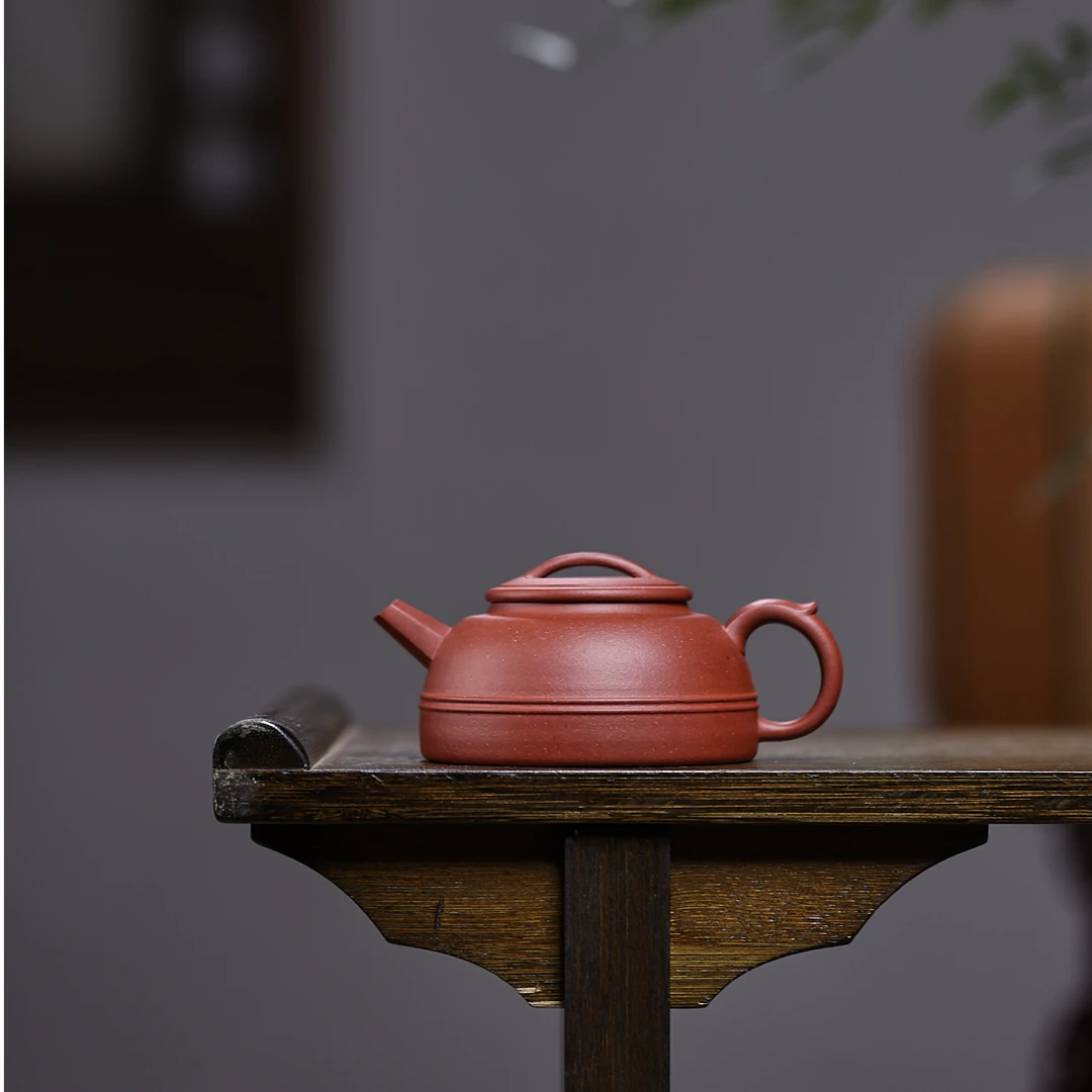 宜兴原矿紫砂壶双线牛盖半月精工半手工制作红皮龙薄胎180CC